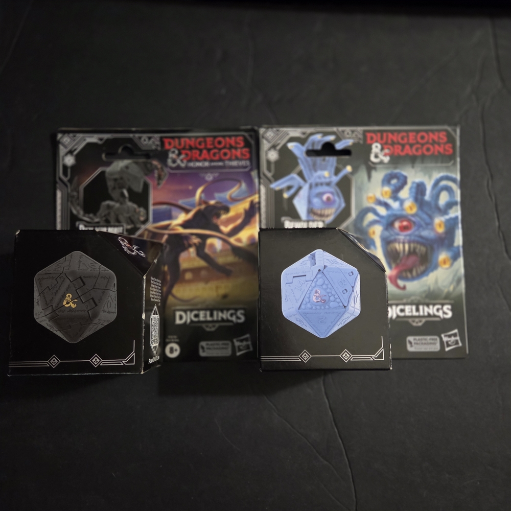 Dungeons & Dragons Dicelings 2023 Blue Beholder & Black Displacer Beast. New.